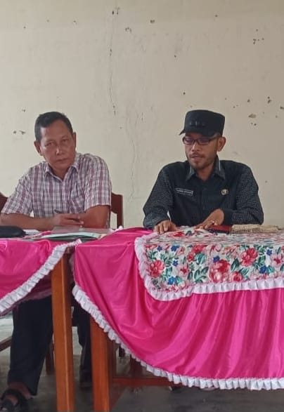 Kerja Bakti Kantor Distrik Nimbokrang